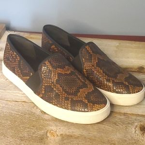 Womens Vince Slip On Shoes Size 7